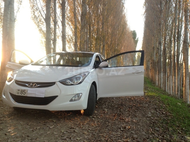 Hyundai Elantra 2014, 55,000 km - 1.8 l - Bakı
