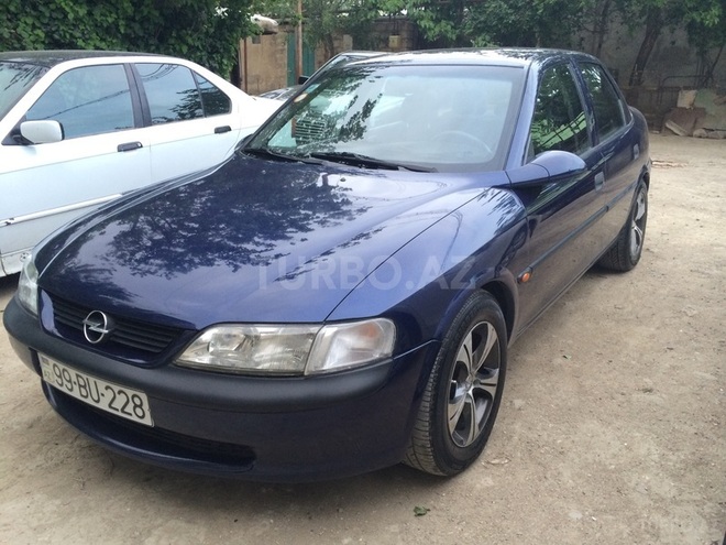 Opel Vectra 1998, 182,000 km - 1.6 l - Bakı