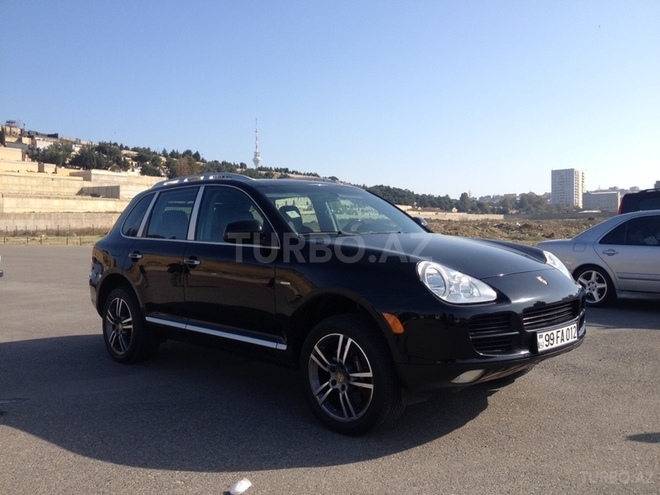 Porsche Cayenne 2005, 133,000 km - 4.5 l - Bakı