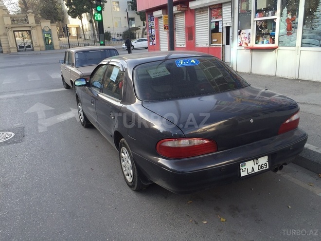 Kia Clarus 1998, 220,000 km - 2.0 l - Bakı