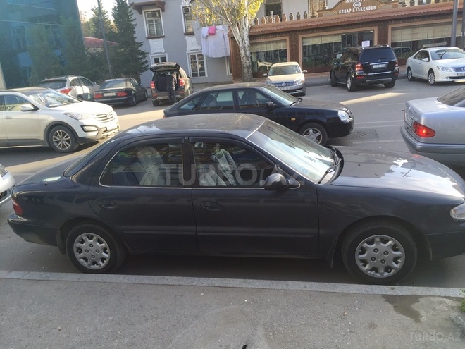 Kia Clarus 1998, 220,000 km - 2.0 l - Bakı