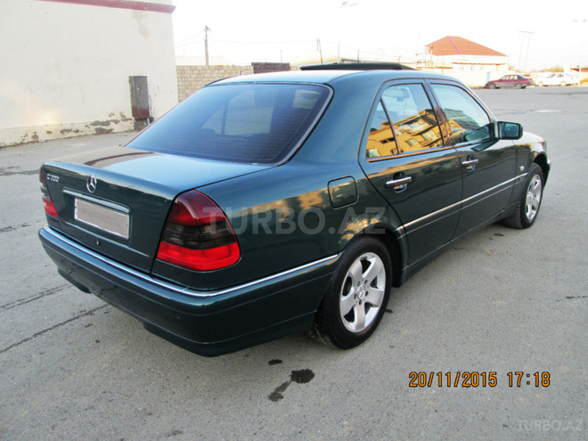 Mercedes C 200 1999, 275,000 km - 2.0 l - Bakı