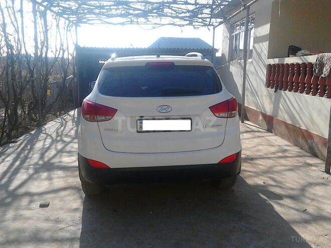 Hyundai ix35 2011, 68,000 km - 2.0 l - Biləsuvar