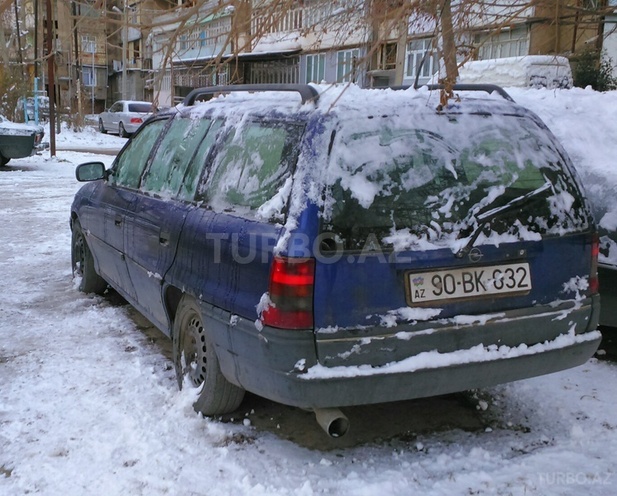 Opel Astra 1995, 12,000 km - 1.7 l - Gəncə