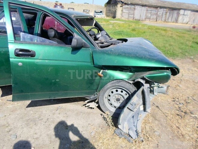 LADA (VAZ) 2110 2000, 1,500,000 km - 1.5 l - Xudat