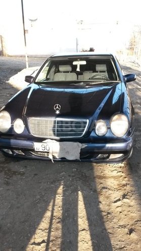 Mercedes E 240 1999, 234,000 km - 2.4 l - Gəncə