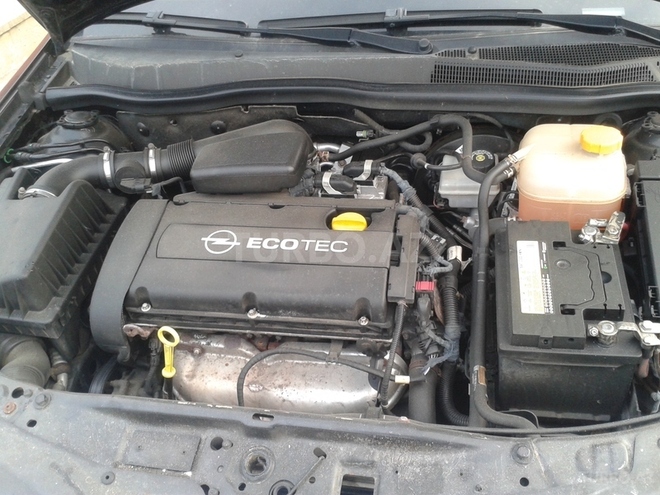 Opel Astra 2005, 180,000 km - 1.6 l - Bakı