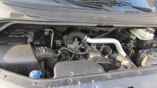 Hyundai H-1 2007, 380,000 km - 2.5 л - Biləsuvar