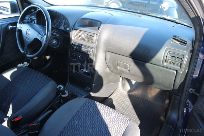 Opel Astra 2001, 250,000 km - 1.8 l - Bakı