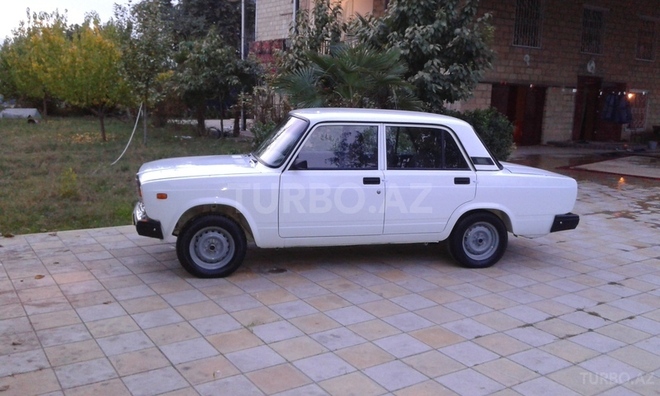 LADA (VAZ) 2107 2007, 23,000 km - 1.6 l - Ağcabədi