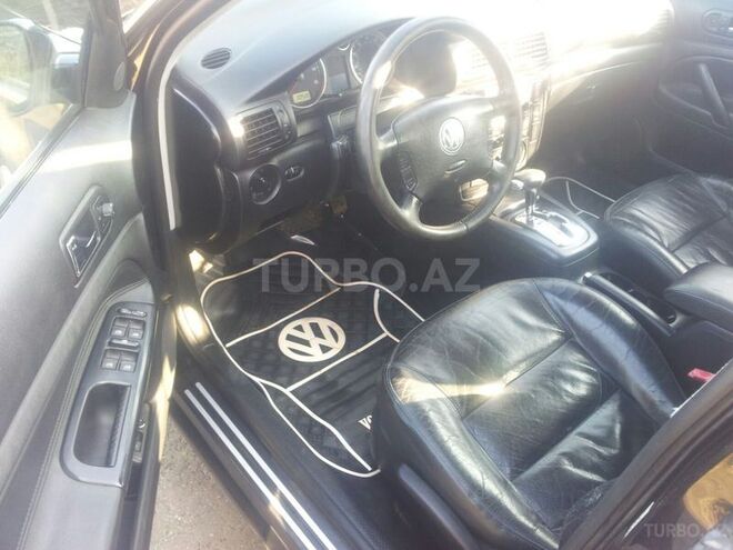 Volkswagen Passat 2003, 125,300 km - 2.0 л - Astara