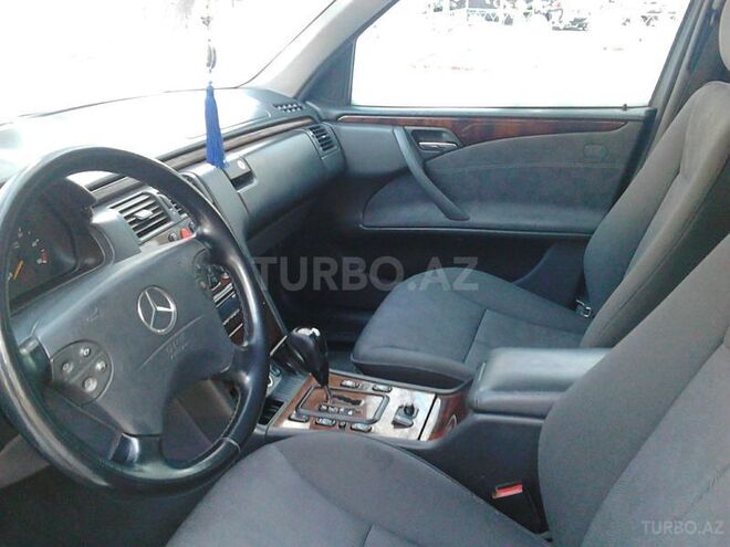 Mercedes E 220 2000, 254,000 km - 2.2 l - Bakı
