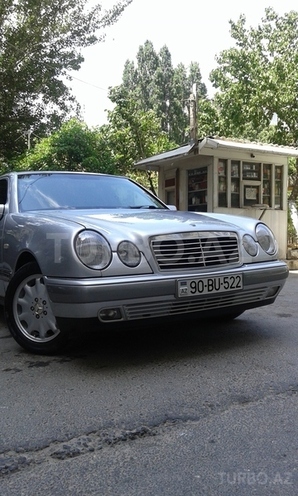 Mercedes E 230 1997, 250,000 km - 2.3 l - Bakı