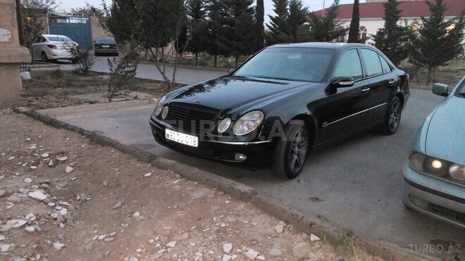 Mercedes E 320 2002, 300,000 km - 3.2 l - Bakı