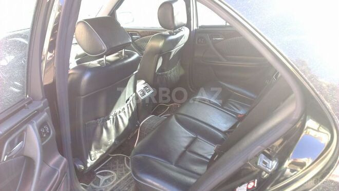 Mercedes E 430 2001, 175,000 km - 4.3 l - Bakı
