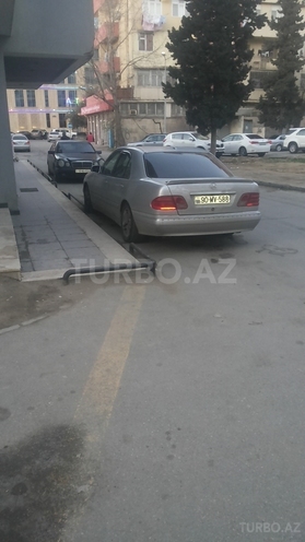 Mercedes E 320 1999, 310,000 km - 3.2 l - Bakı