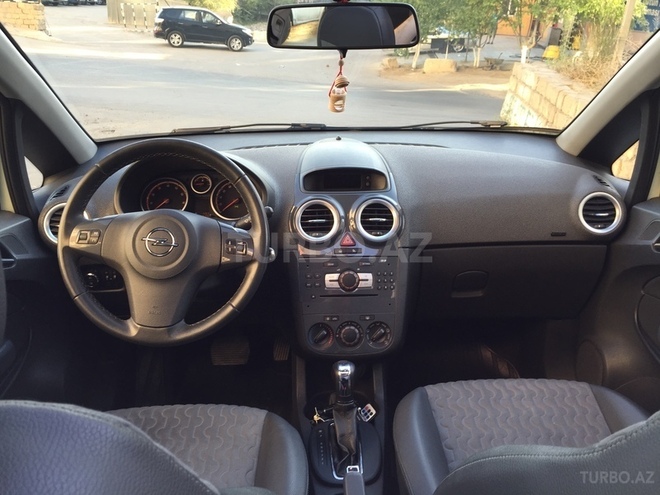 Opel Corsa 2012, 36,000 km - 1.4 l - Bakı