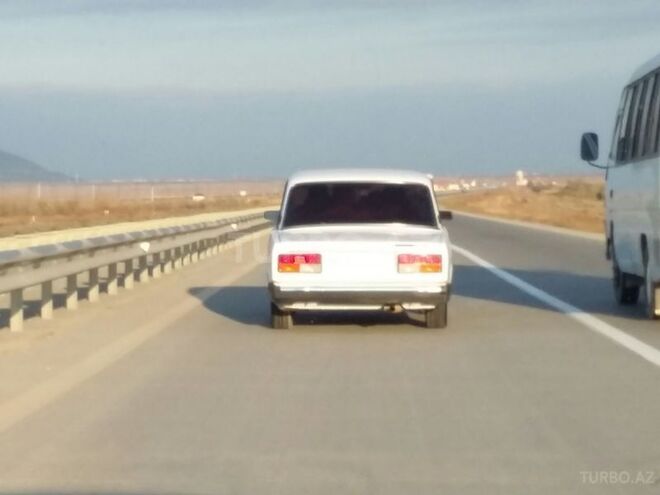 LADA (VAZ) 2107 2009, 62,000 km - 1.6 л - Sumqayıt
