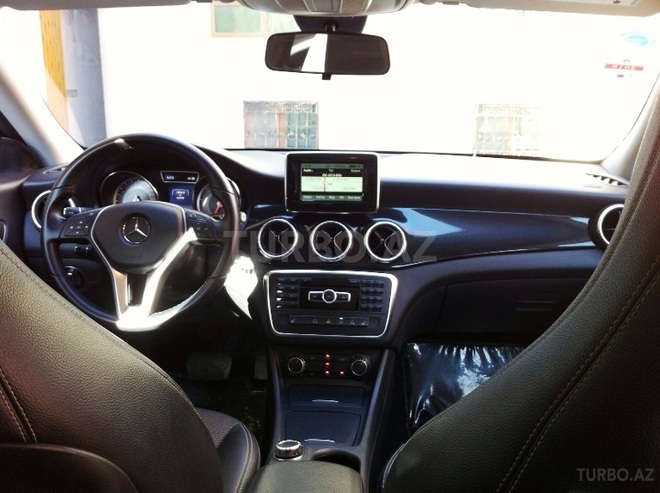 Mercedes CLA 200 2013, 42,000 km - 1.6 l - Bakı