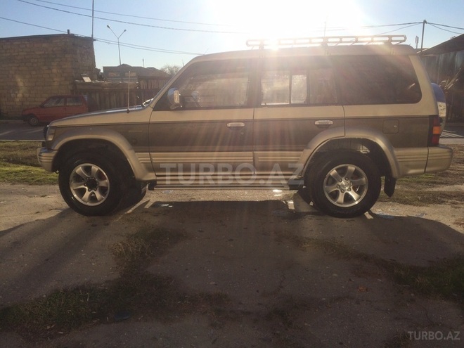 Mitsubishi Pajero 1991, 2,356,895 km - 0.3 л - Sumqayıt