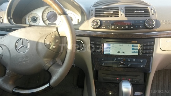 Mercedes E 320 2004, 240,000 km - 3.2 l - Bakı