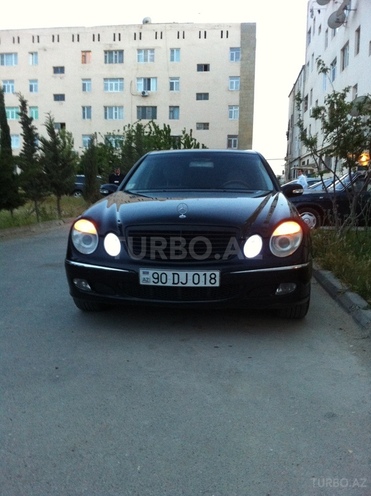 Mercedes E 320 2002, 300,000 km - 3.2 l - Bakı
