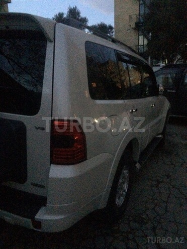 Mitsubishi Pajero 2006, 1,266,006 km - 0.3 l - Bakı