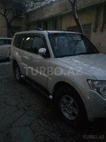 Mitsubishi Pajero 2006, 1,266,006 km - 0.3 l - Bakı