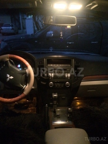 Mitsubishi Pajero 2006, 1,266,006 km - 0.3 l - Bakı