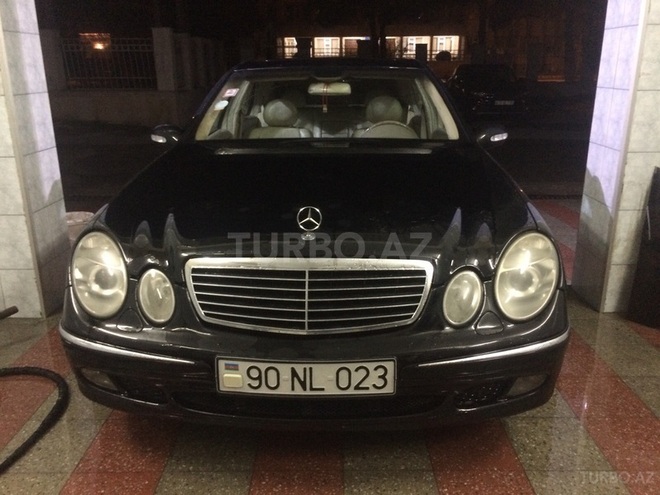 Mercedes E 240 2003, 296,000 km - 2.6 л - Bakı