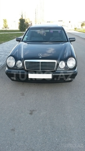 Mercedes E 280 1999, 204,000 km - 2.5 l - Bakı