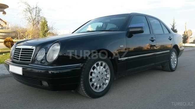 Mercedes E 280 1999, 212,000 km - 2.8 l - Xaçmaz