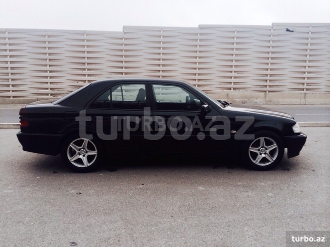 Mercedes C 200 1998, 179,000 km - 2.0 л - Bakı
