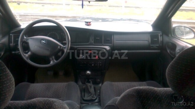 Opel Vectra 1997, 33,168 km - 2.0 l - Bakı