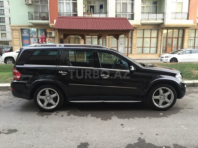 Mercedes GL 550 2008, 92,000 km - 5.5 l - Bakı