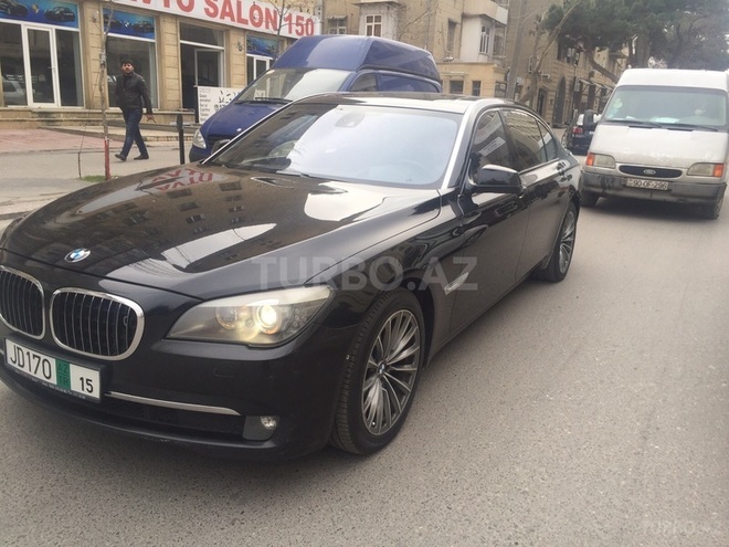 BMW 750 2009, 82,000 km - 4.4 l - Bakı