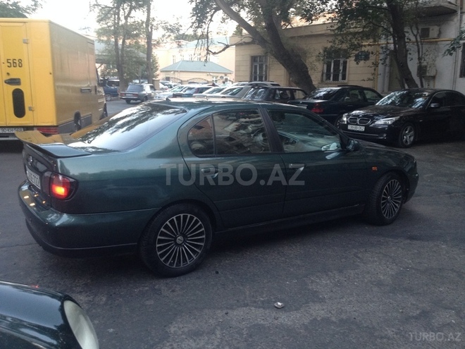 Nissan Primera 2001, 246,000 km - 1.8 л - Bakı
