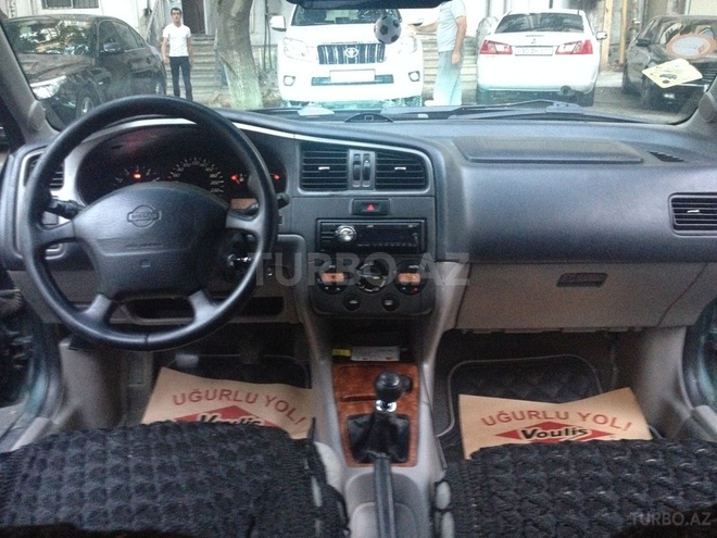 Nissan Primera 2001, 246,000 km - 1.8 л - Bakı