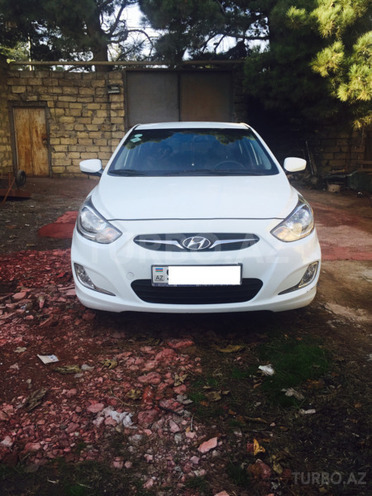 Hyundai Accent 2013, 75,000 km - 1.6 л - Bakı