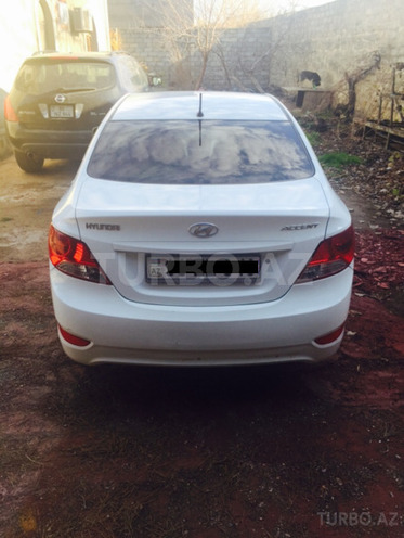 Hyundai Accent 2013, 75,000 km - 1.6 л - Bakı