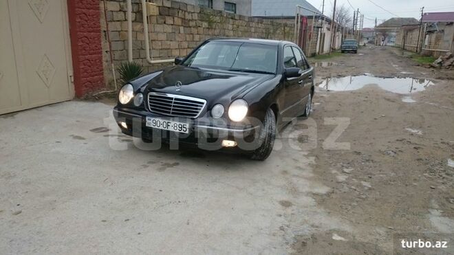 Mercedes E 200 2000, 250,000 km - 2.0 l - Bakı