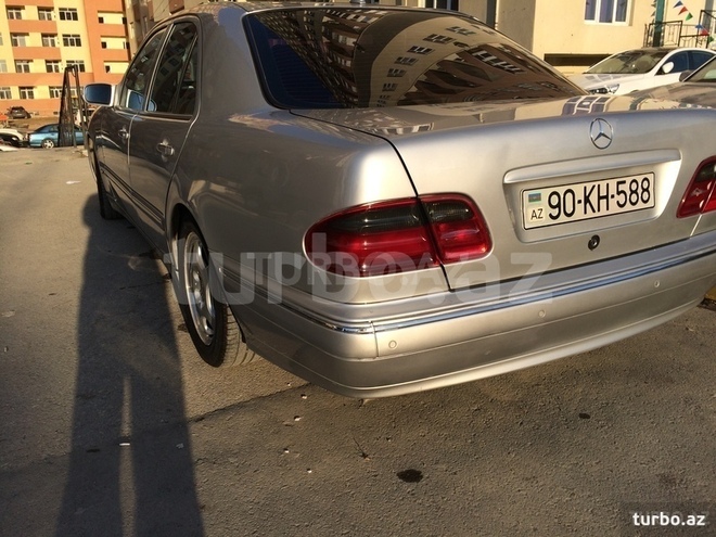 Mercedes E 320 2000, 252,113 km - 3.2 l - Bakı