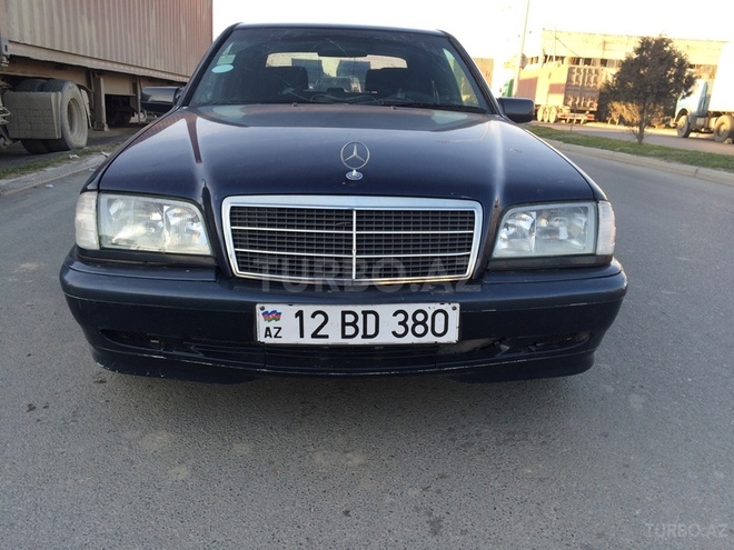 Mercedes C 180 1998, 221,321 km - 1.8 l - Bakı
