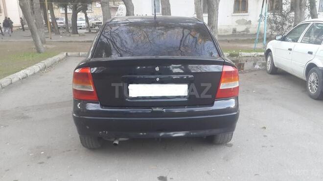 Opel Astra 1999, 235,000 km - 1.6 l - Bakı