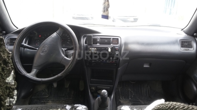 Toyota  1995, 270,000 km - 1.3 l - Bakı