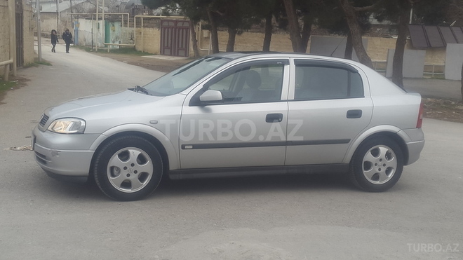 Opel Astra 2001, 140,000 km - 1.6 l - Bakı