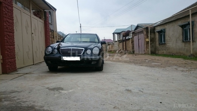 Mercedes E 200 2000, 250,000 km - 2.0 l - Bakı
