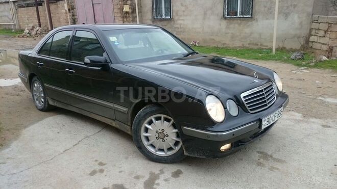 Mercedes E 200 2000, 250,000 km - 2.0 l - Bakı