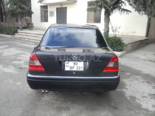 Mercedes C 280 1994, 302,622 km - 2.8 l - Bakı