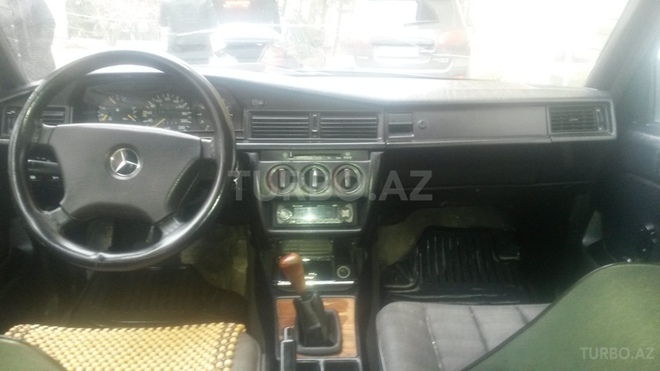 Mercedes 190 1993, 296,500 km - 1.8 л - Bakı